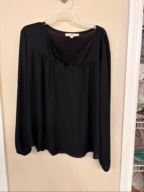 LOFT Black V-Neck Long Sleeve Blouse